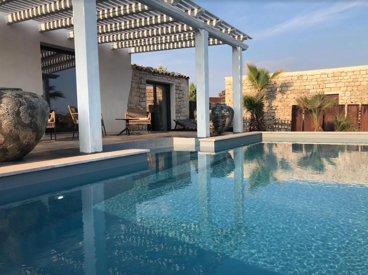 Pietra D'Acqua Resort & Spa By Geocharme サンピエリ