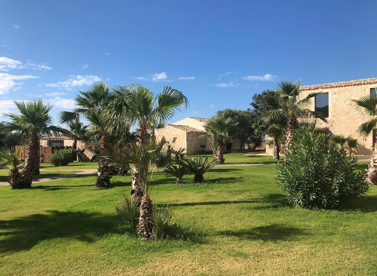 ホテル Pietra D'Acqua Resort & Spa By Geocharme サンピエリ
