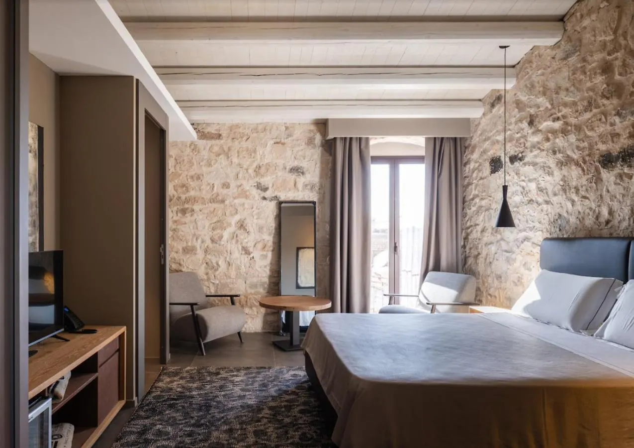 Pietra D'Acqua Resort & Spa By Geocharme サンピエリ