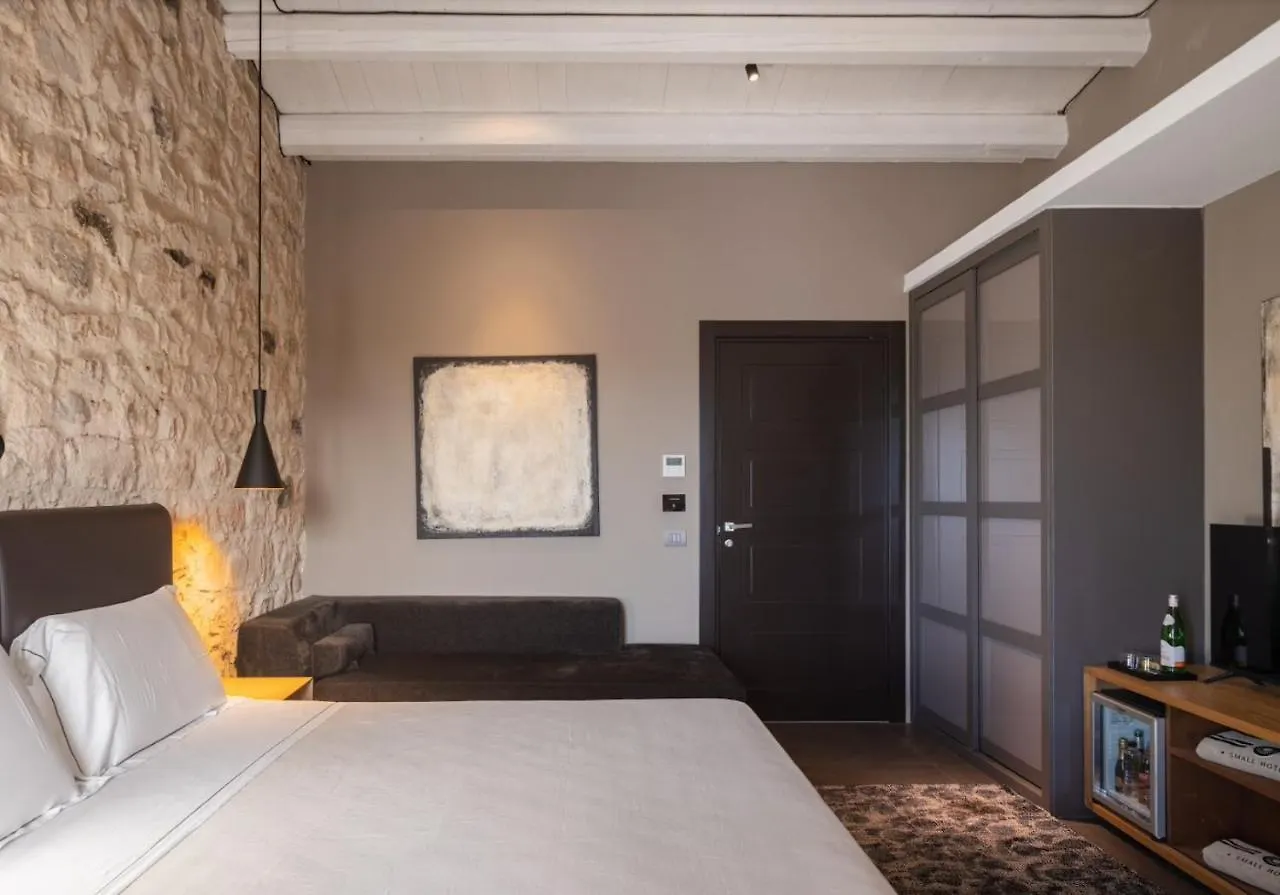 ホテル Pietra D'Acqua Resort & Spa By Geocharme サンピエリ