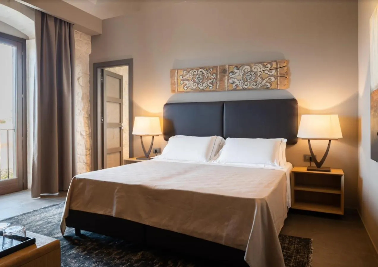 Pietra D'Acqua Resort & Spa By Geocharme サンピエリ