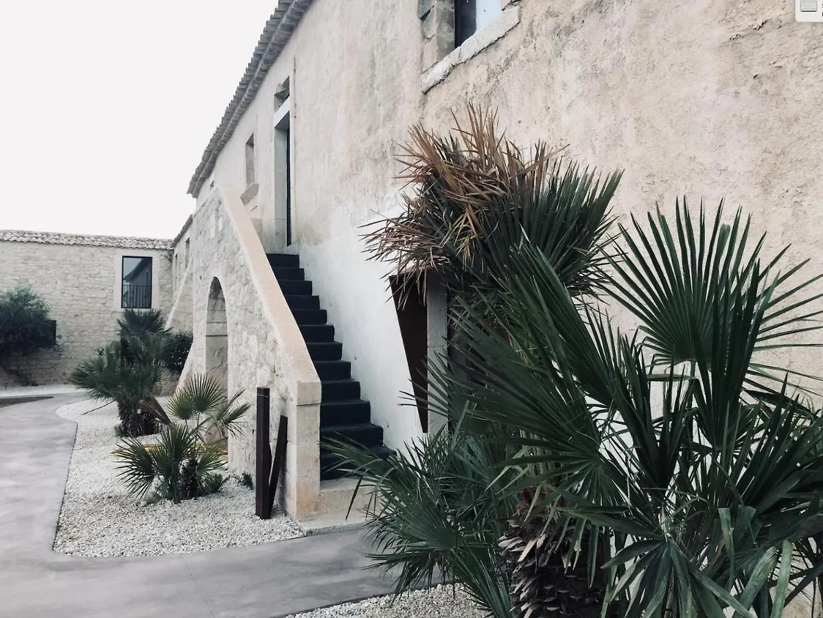 Pietra D'Acqua Resort & Spa By Geocharme Sampieri
